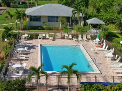 Gulf front rental condo with pool in Sanibel Island, Florida